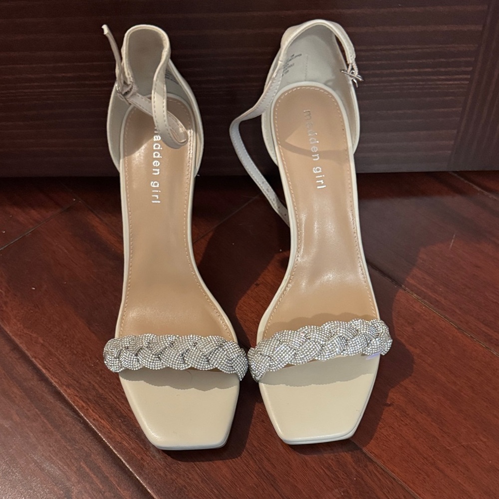 Madden Girl Beige and Silver Heels